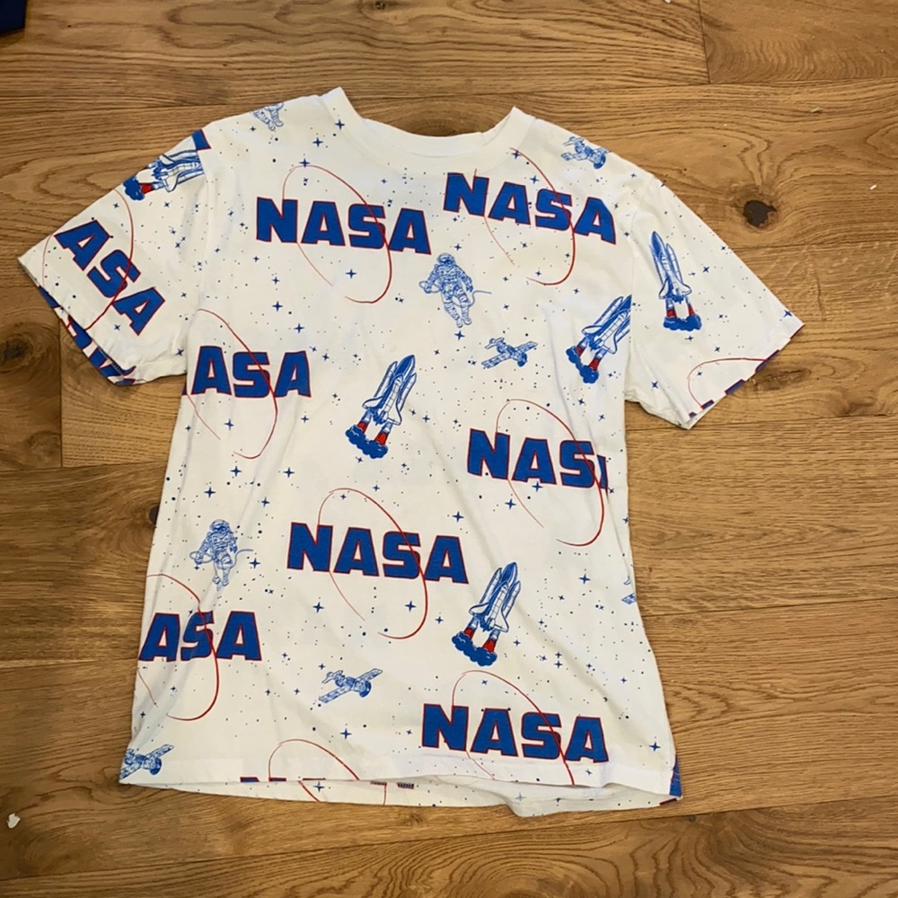 NASA t shirt
